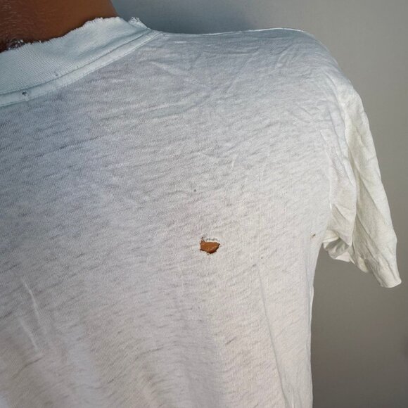 Vintage 1980s John Lennon The Kite T-Shirt, Distressed, Fruit of the Loom Size L - Picture 6 of 14